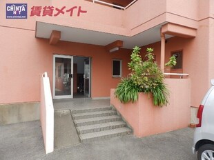 津新町駅 徒歩3分 1階の物件外観写真